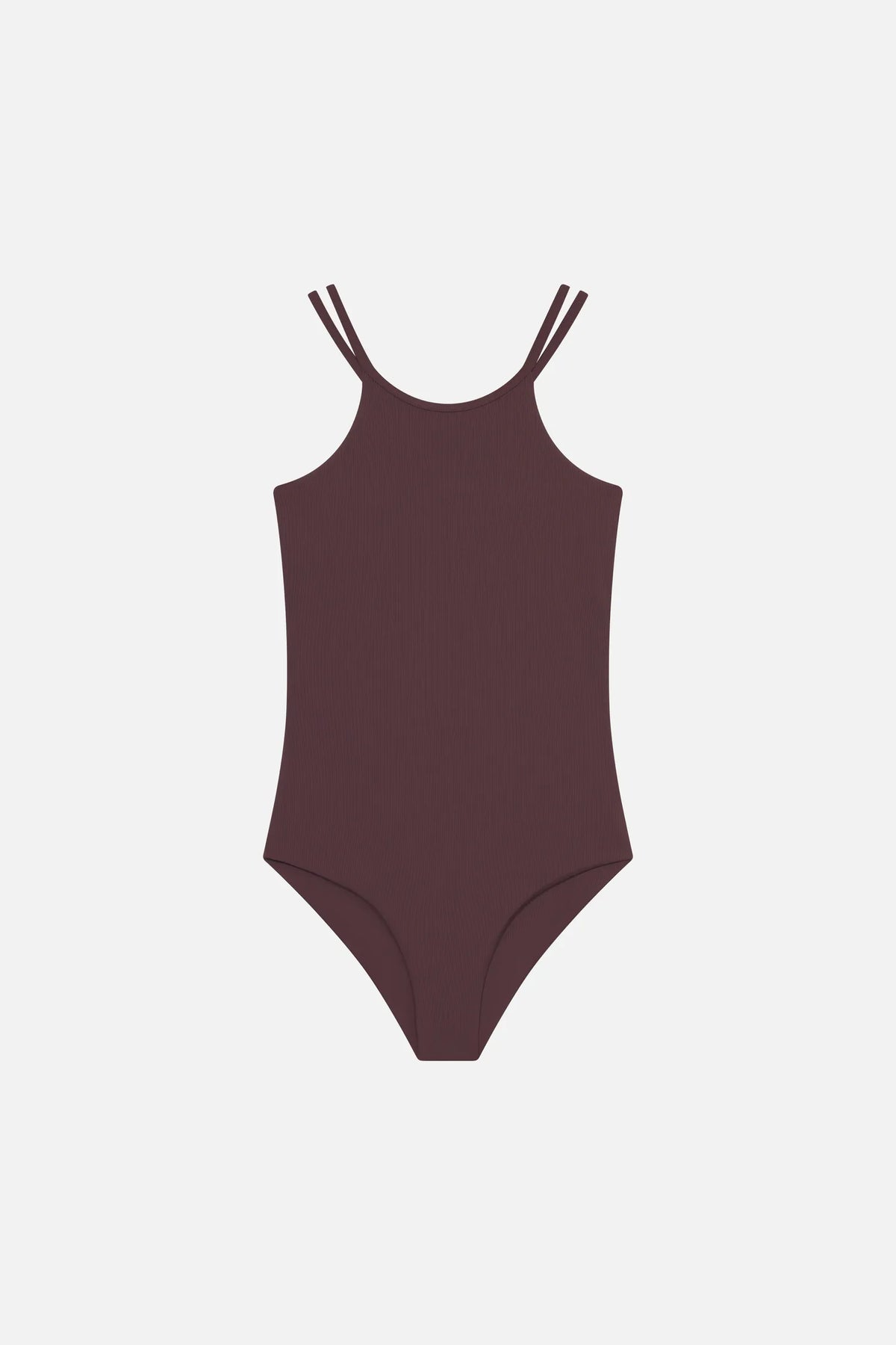 Brauner MYMARINI Badeanzug mit hohem Beinausschnitt und schmalen Trägern vor hellem Hintergrund.#color_chocolate-ribbed