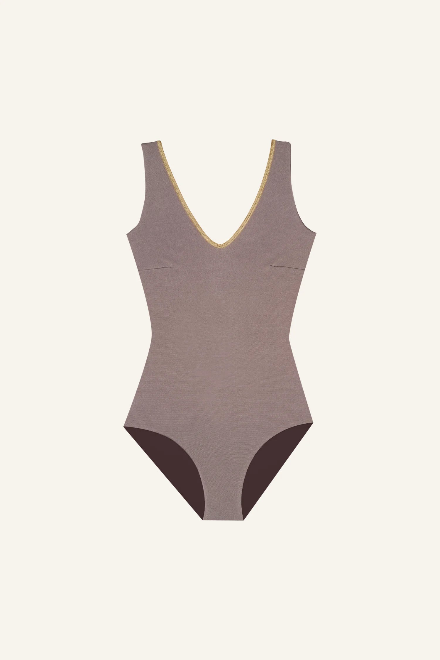 MYMARINI Badeanzug mit V-Ausschnitt und hohem Beinausschnitt in Braun auf hellem Hintergrund.#color_shimmer-brown