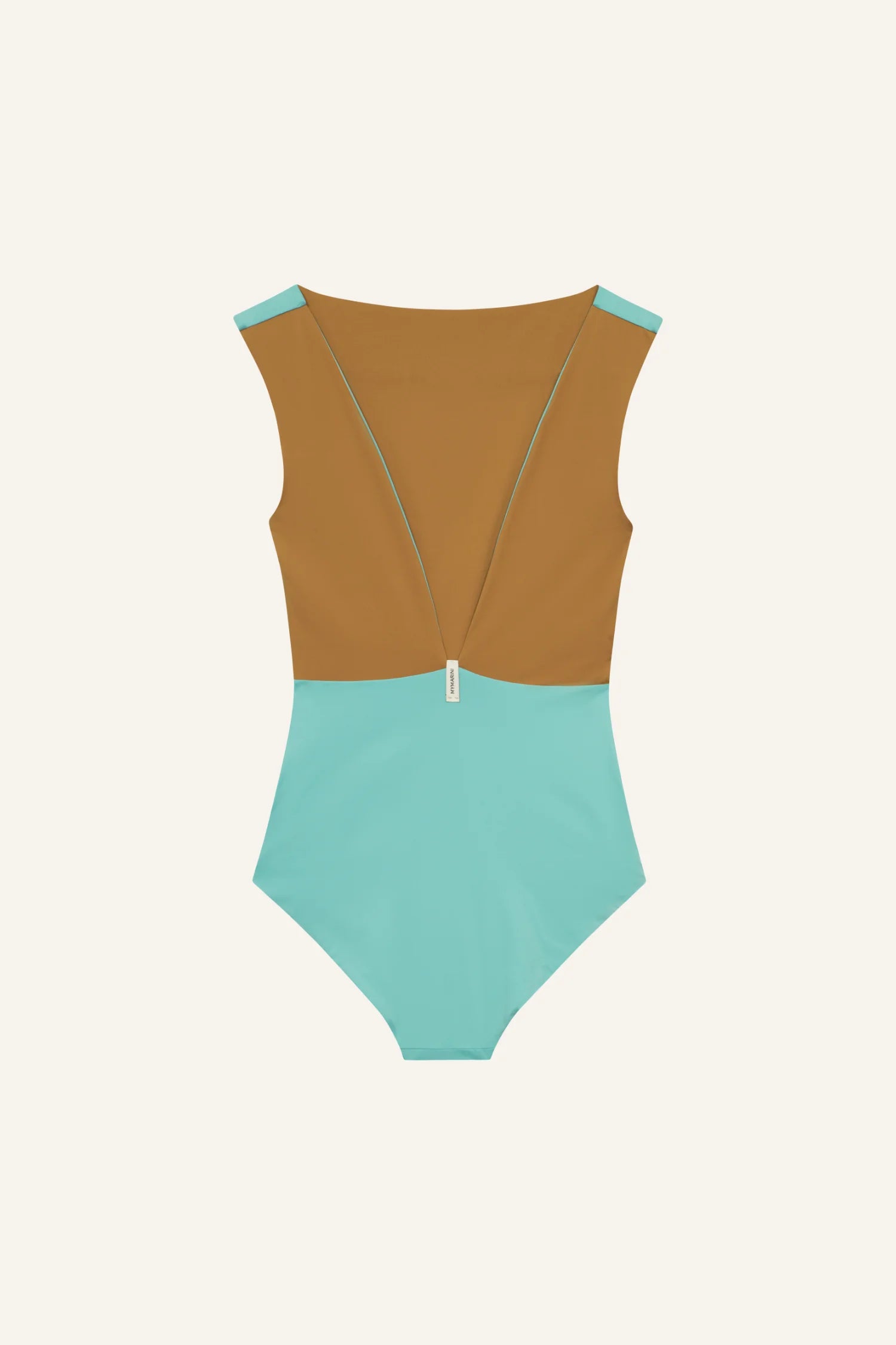 MYMARINI One-Piece in Braun oben und Türkis unten; Rücken-V-Verlauf mit breiten Trägern, farbblockiertes Design.#color_oak-eucalyptus