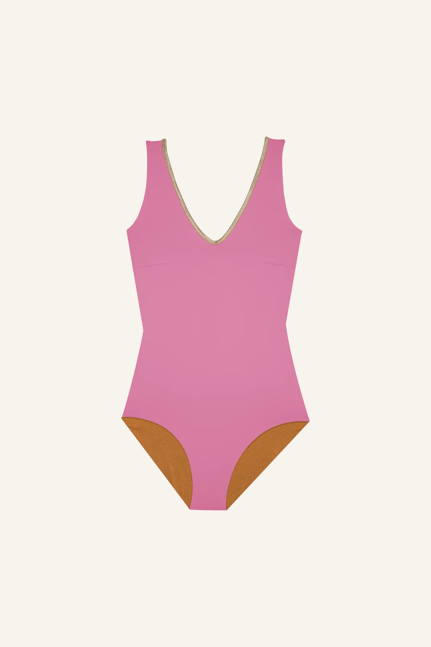 MYMARINI Badeanzug in Rosa mit V-Ausschnitt und tiefem Beinausschnitt auf hellem Hintergrund.#color_bronze-orchid