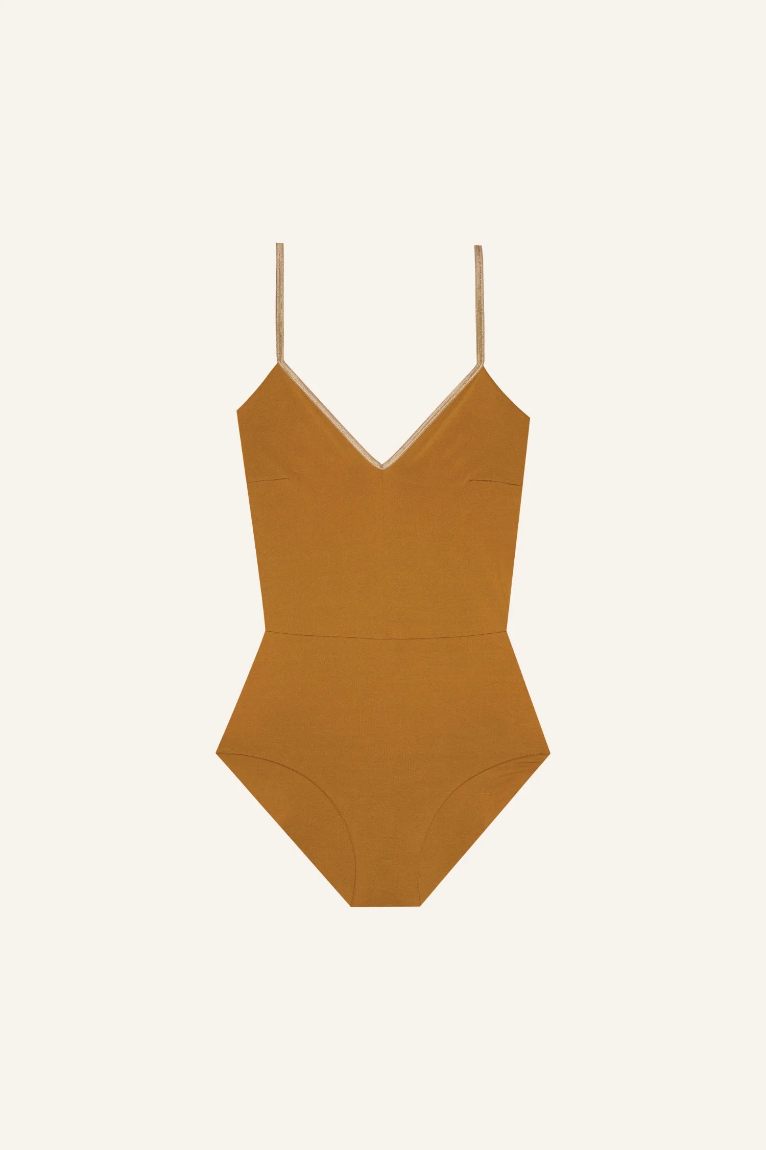 MYMARINI Badeanzug mit V-Ausschnitt und Spaghettiträgern in warmem Braunton, vor hellem Hintergrund.#color_bronze-orchid