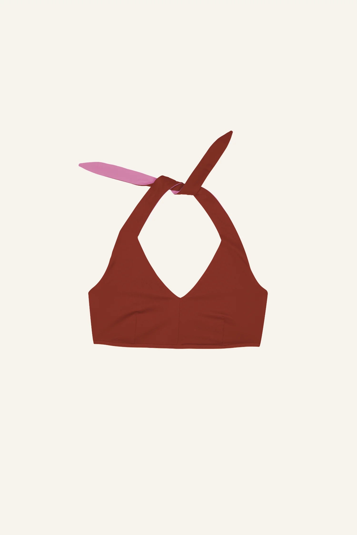 MYMARINI Bikinitop in Rot mit V-Ausschnitt und Neckholder, vor hellem Hintergrund.#color_sienna-orchid