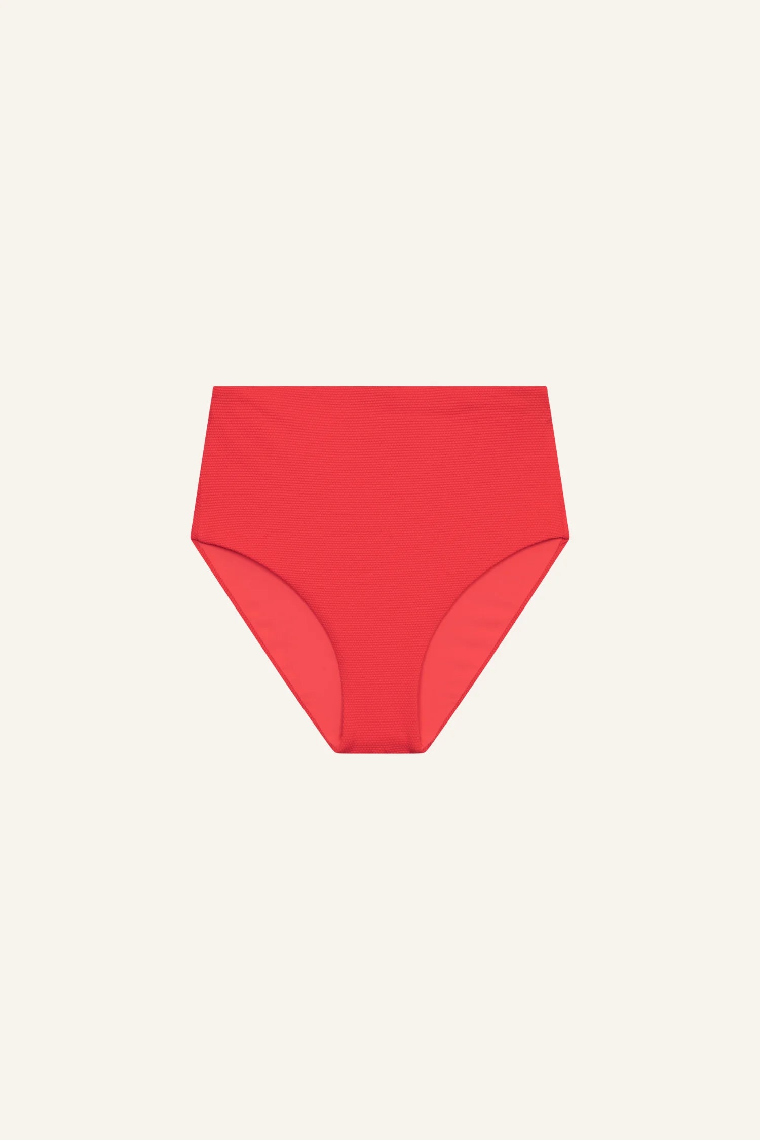 Hoch geschnittene Bikinihose in leuchtendem Rot von MYMARINI, ideal für einen stilvollen Auftritt am Strand.#color_rouge