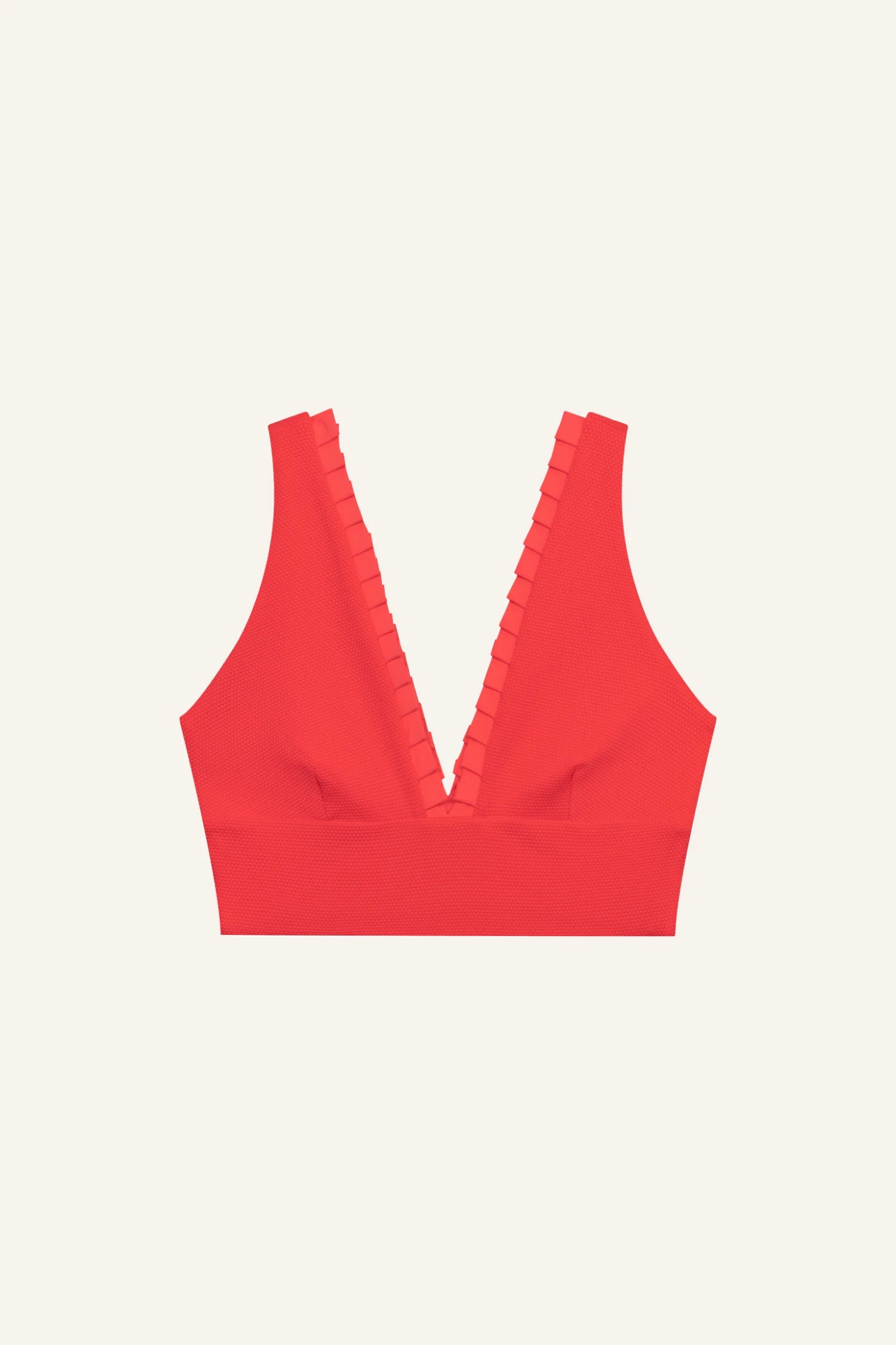 Rotes Bikinitop von MYMARINI mit tiefem V-Ausschnitt und Rüschendetails an den Trägern.#color_rouge