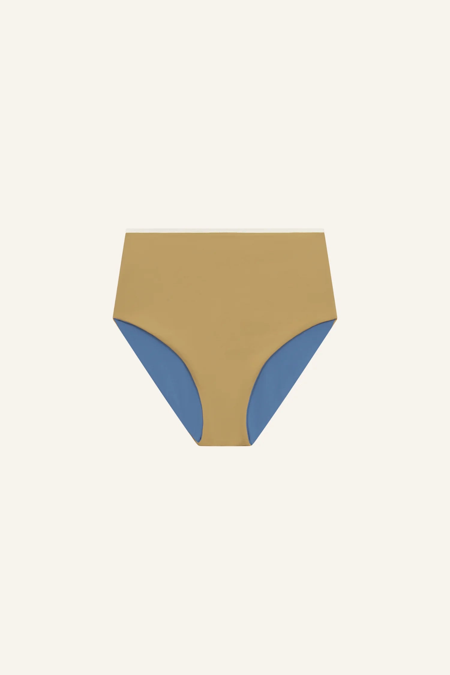 MYMARINI Bikinihose in Beige und Blau, High waist Schnitt, vor neutralem Hintergrund.#color_coast-desert