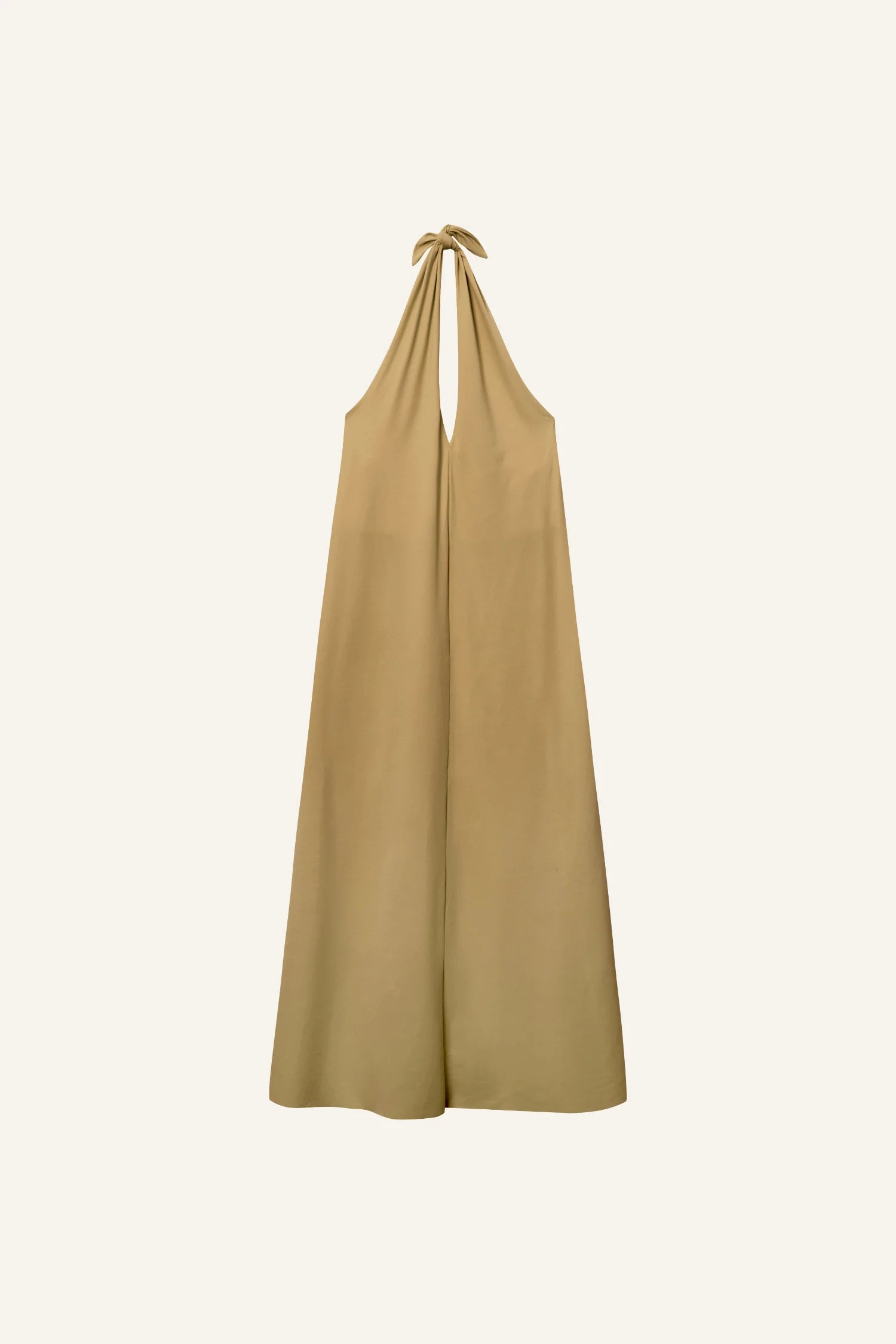Elegantes, ärmelloses MYMARINI-Kleid in Beige mit Neckholder-Schnitt vor hellem Hintergrund.#color_desert