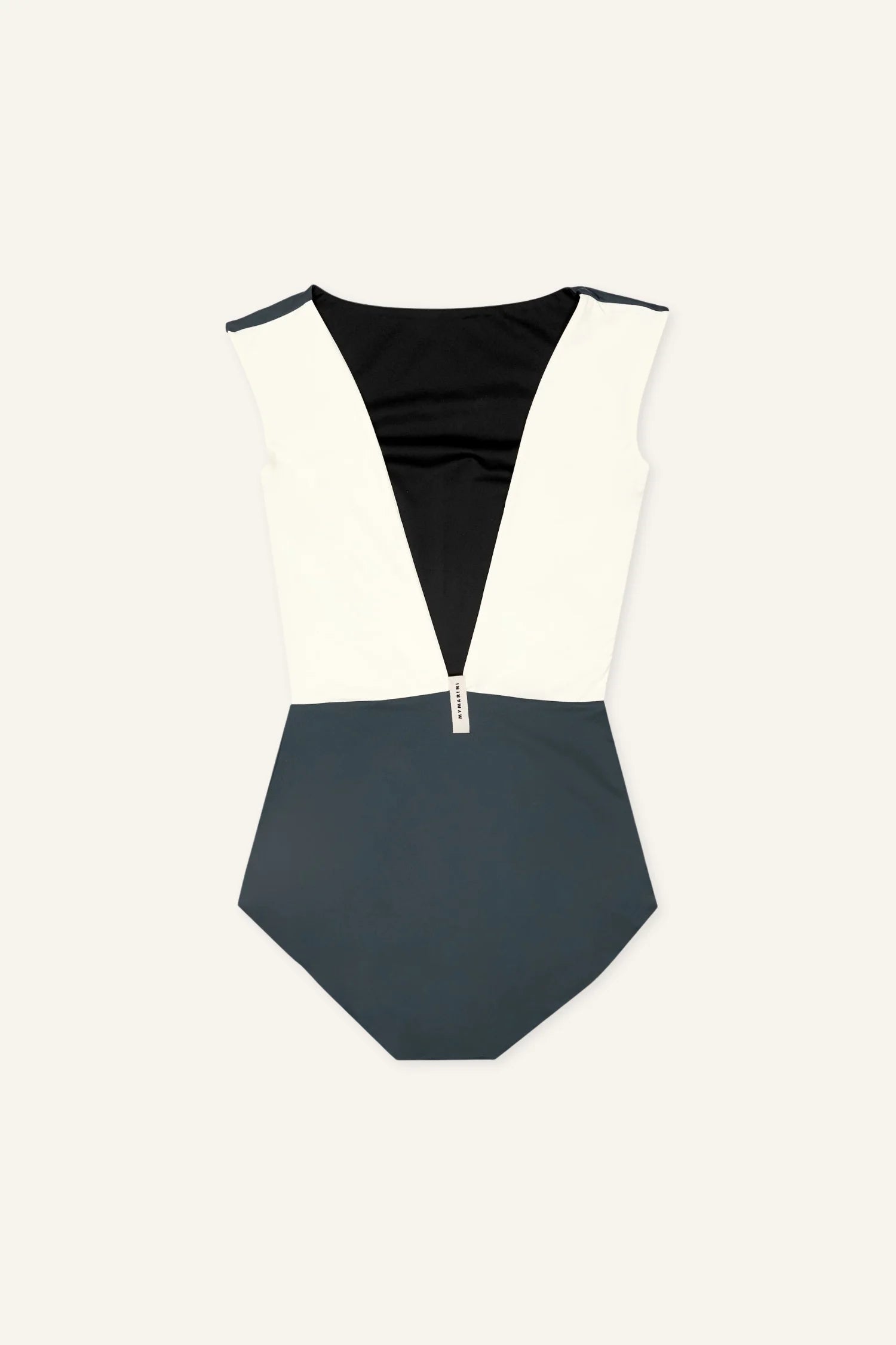 Ärmelloser MYMARINI Badeanzug mit V-Ausschnitt und hohem Beinausschnitt in Schwarz und Weiß.#color_black-grey-white