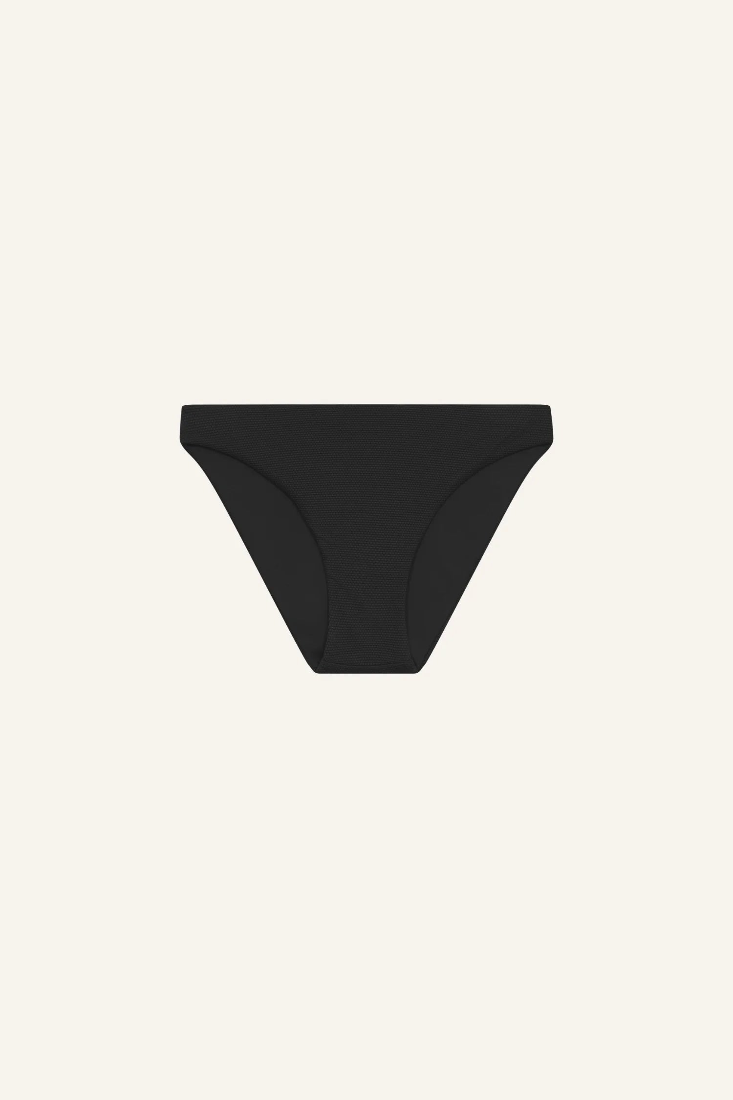 Schwarze Bikinihose von MYMARINI mit hohem Beinausschnitt vor hellem Hintergrund.#color_black