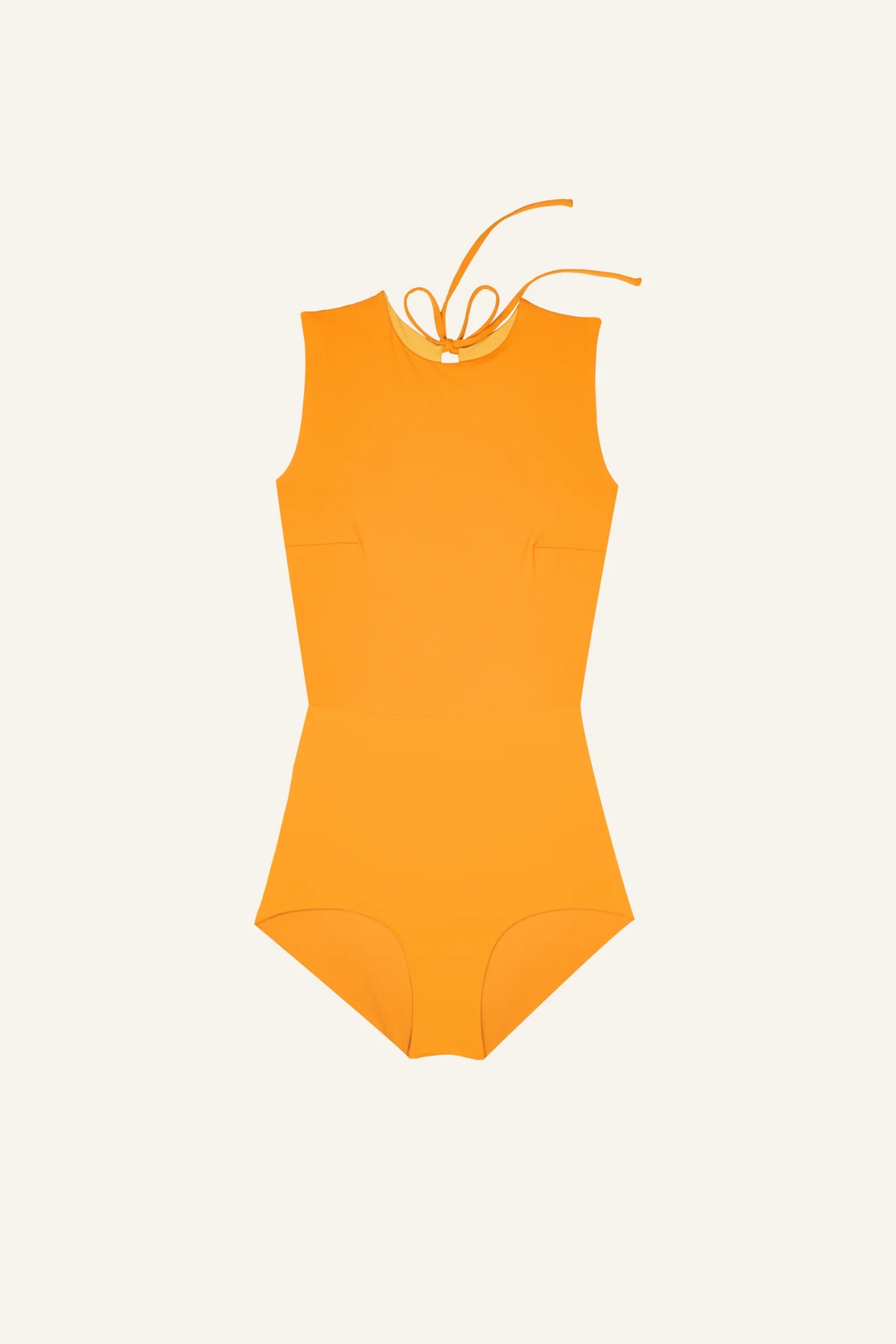 Ärmelloser, hoch geschlossener One-Piece von MYMARINI in leuchtendem Orange mit Neckholder.#color_buttermilk-soleil