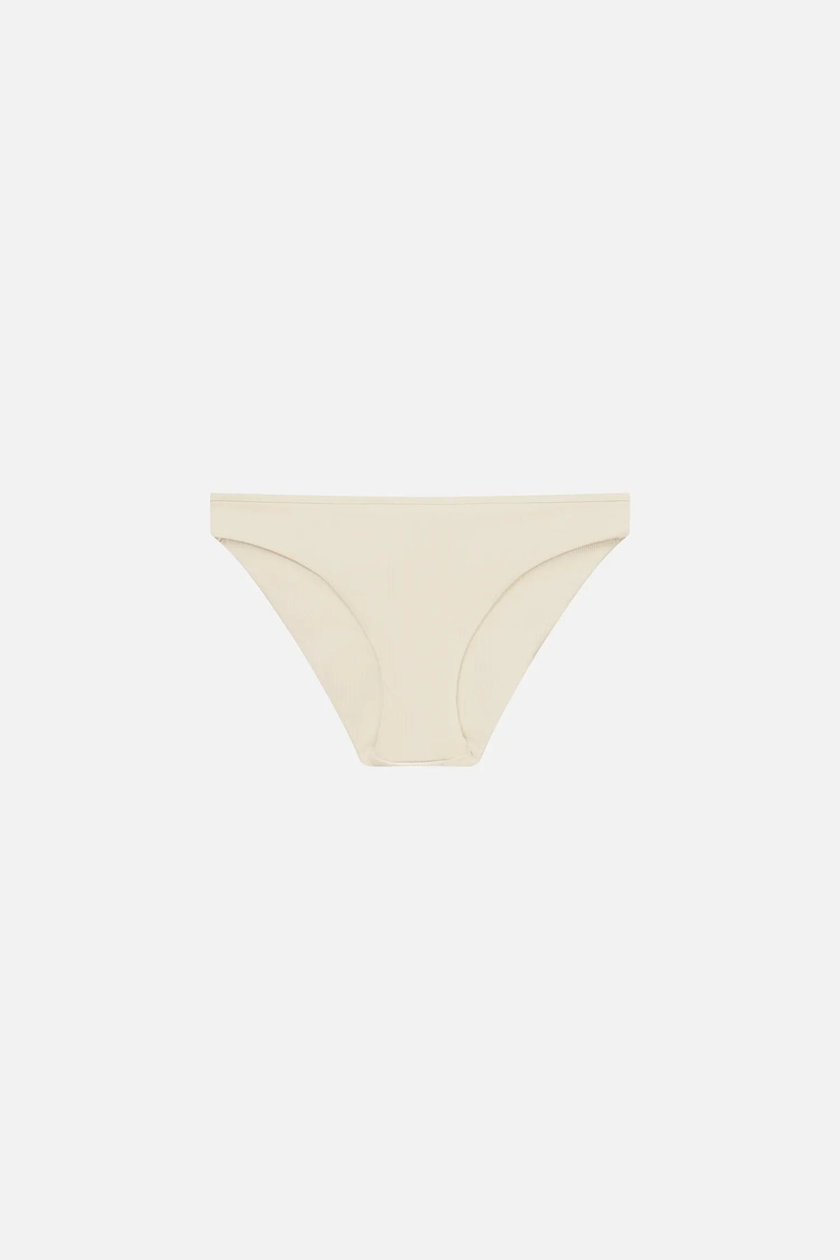 Bikinihose von MYMARINI in hellem Beige mit mittelhohem Beinausschnitt und schlichten, eleganten Linien.#color_white-ribbed