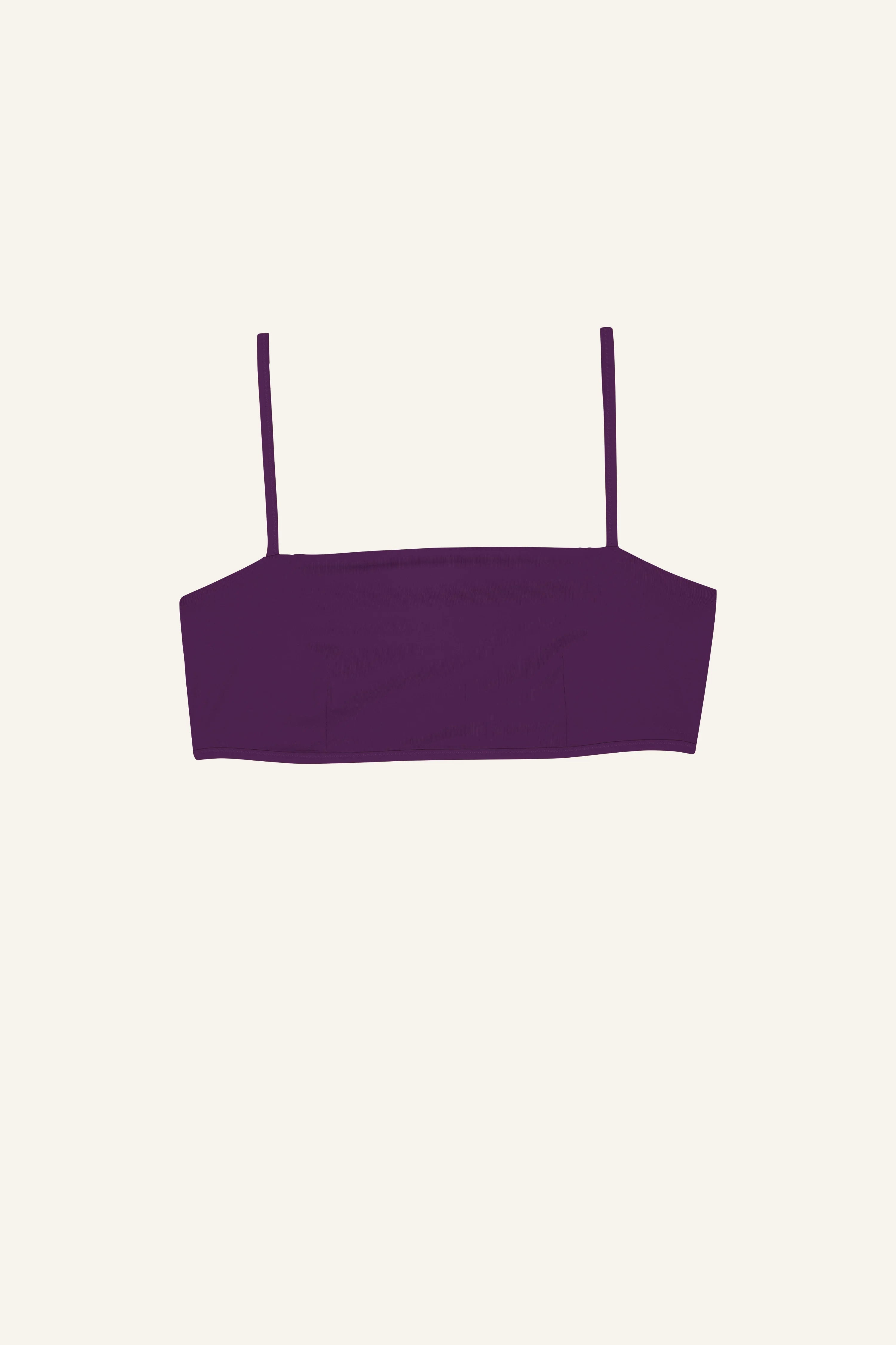 Lila MYMARINI Bikinitop mit Spaghettiträgern und geradem Schnitt vor hellem Hintergrund.#color_lavender-plum