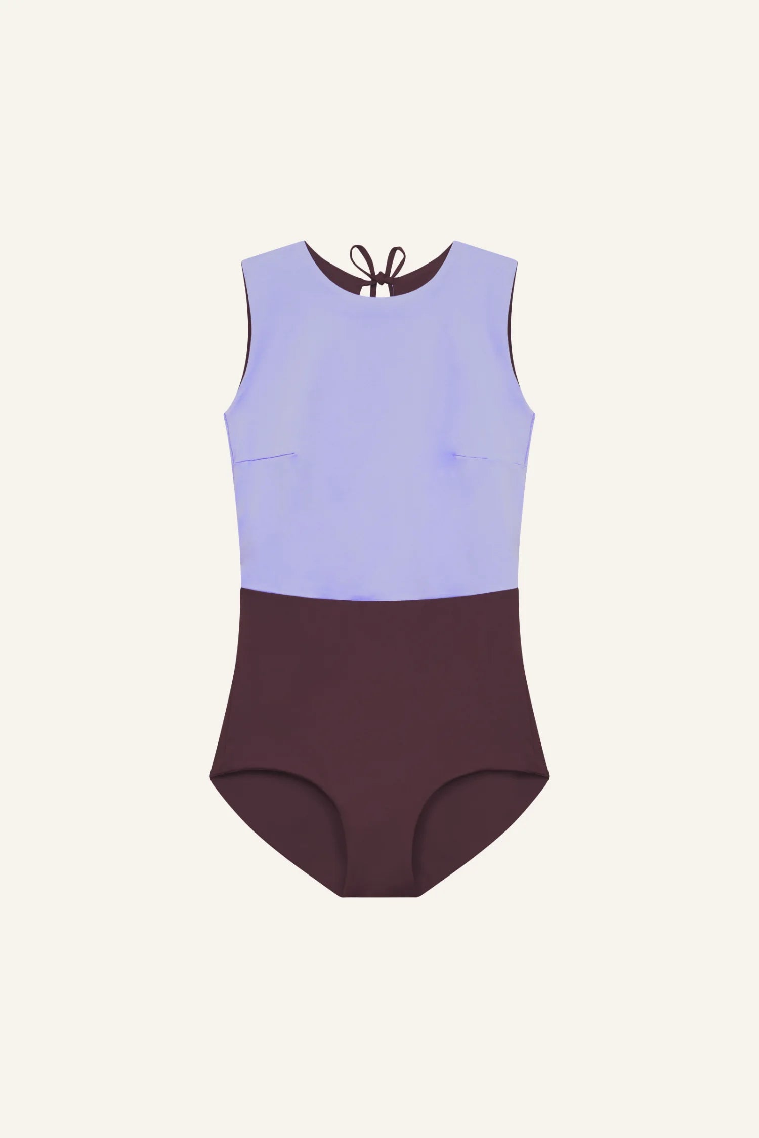 MYMARINI One-Piece Badeanzug, zweifarbig: flieder Oberteil, burgunder Unterteil, Neckholder-Schnur am Nacken.#color_chocolate-lilac