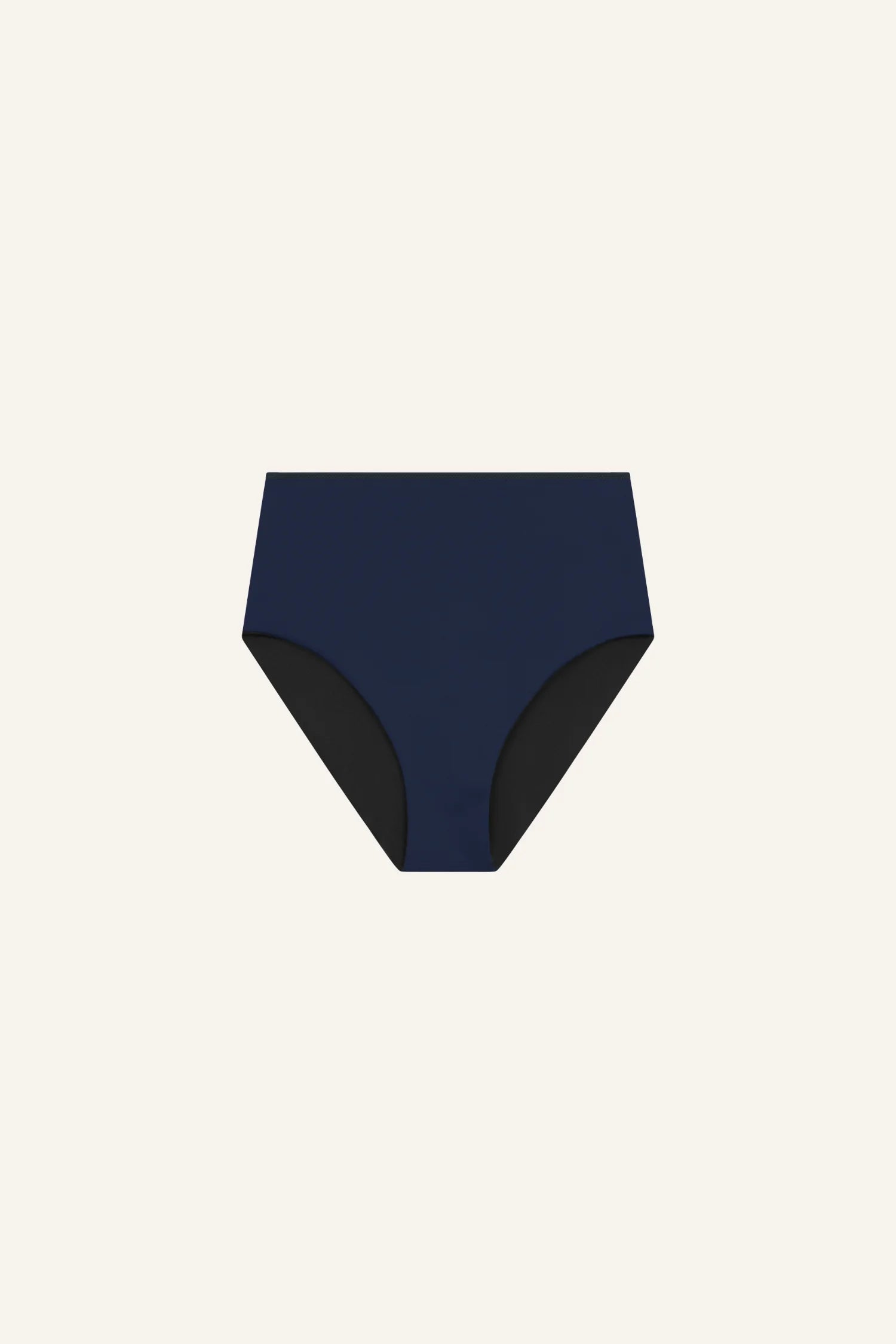 Dunkelblaue MYMARINI Bikinihose mit hohem Beinausschnitt auf hellem Hintergrund.#color_black-navy