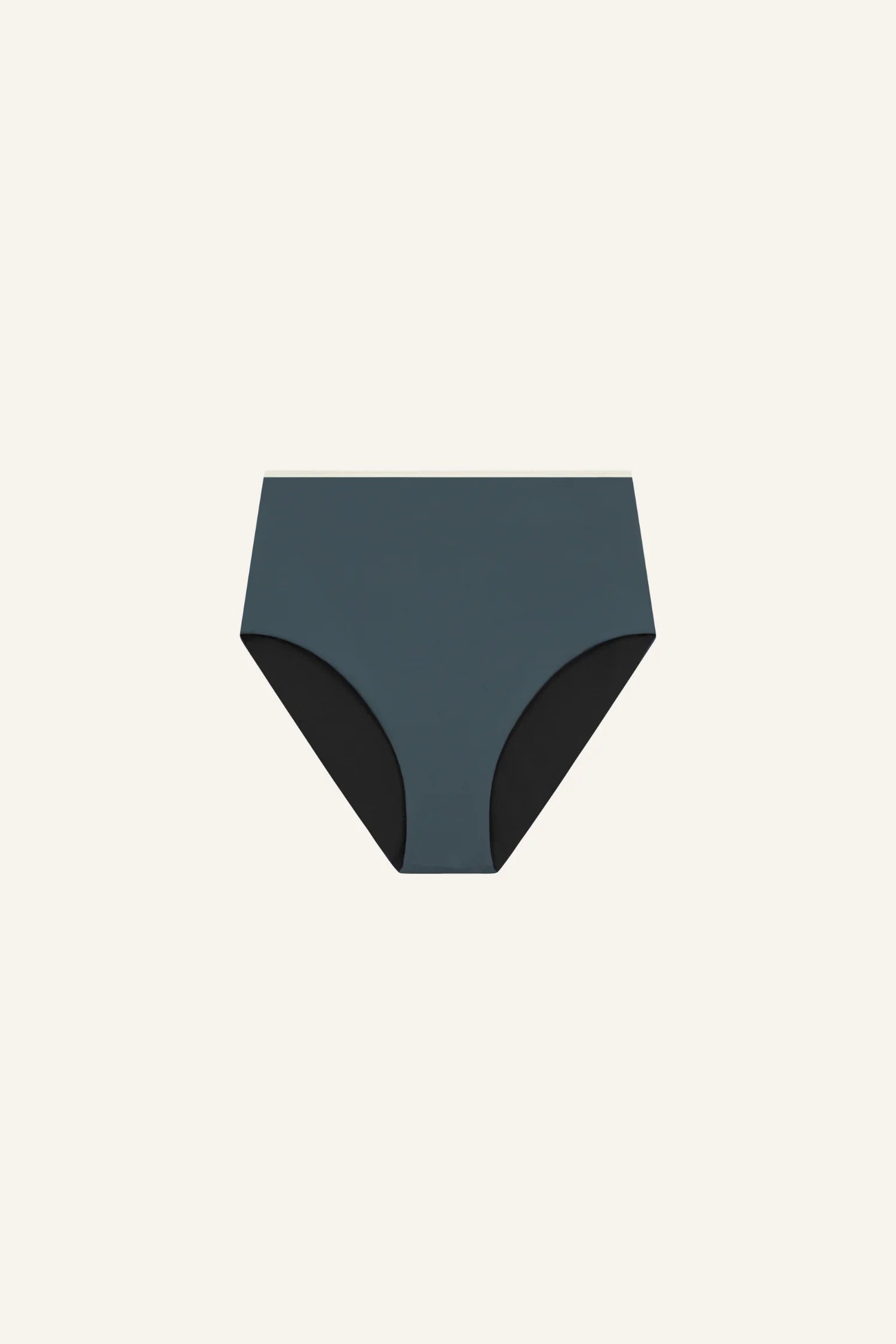 MYMARINI Bikinihose in Dunkelblau mit hohem Beinausschnitt auf hellem Hintergrund.#color_black-grey-white