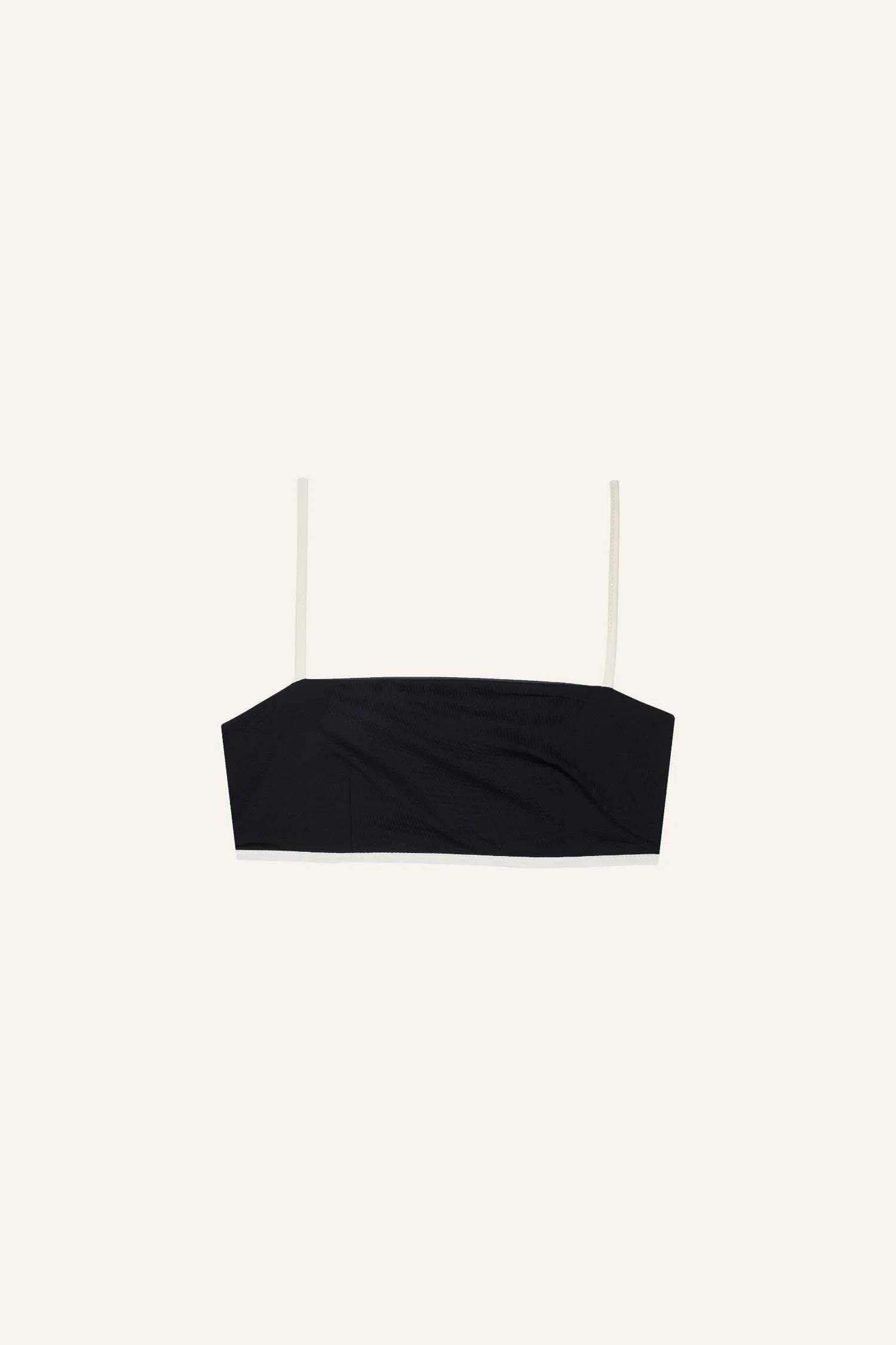 MYMARINI Bikinitop mit Spaghettiträgern in Schwarz und Weiß, schlichtes Design auf hellem Hintergrund.#color_black-grey-white