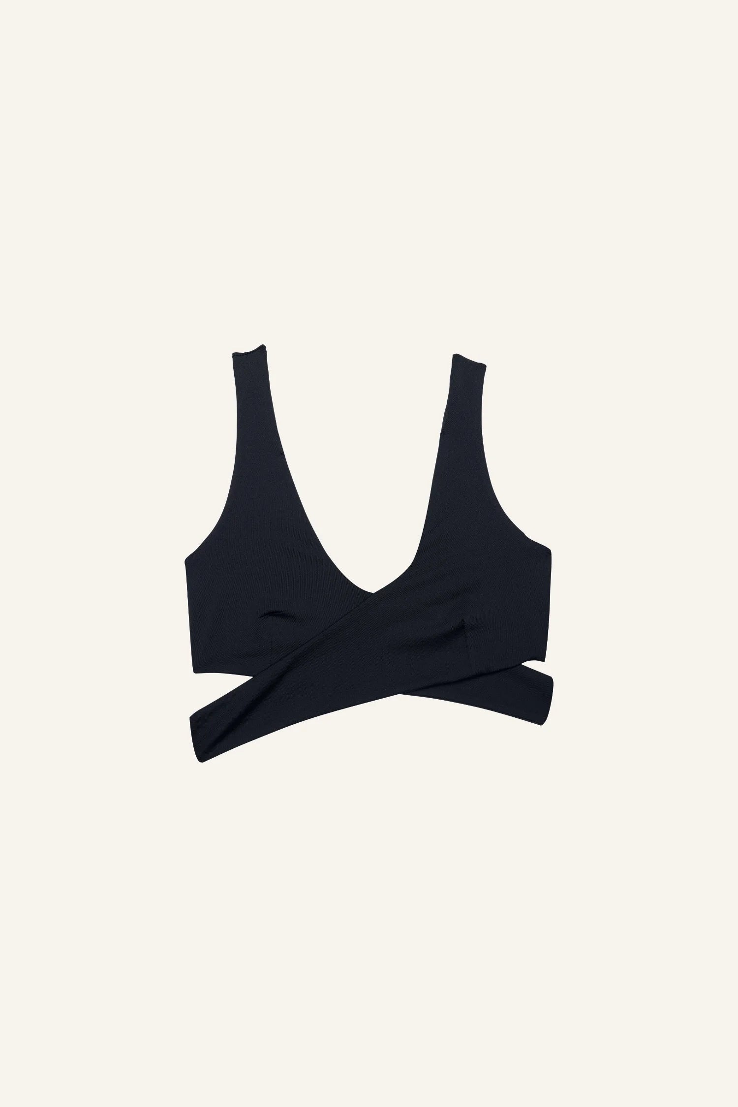 Schwarzes MYMARINI Bikinitop mit V-Ausschnitt und breiten Trägern auf hellem Hintergrund.#color_black-grey