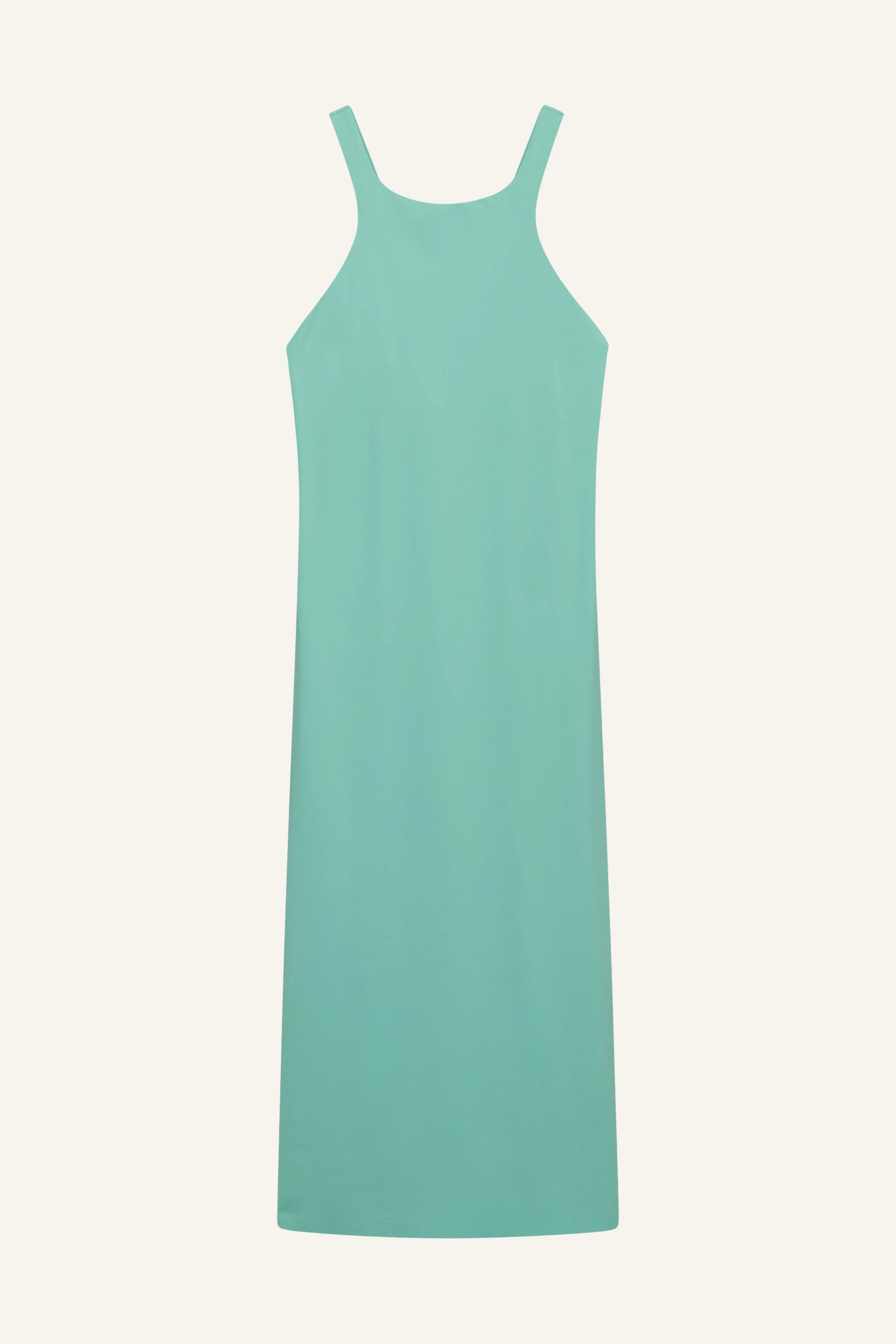 Ärmelloses, mintgrünes MYMARINI-Kleid mit breiten Trägern vor hellem Hintergrund.#color_eucalyptus